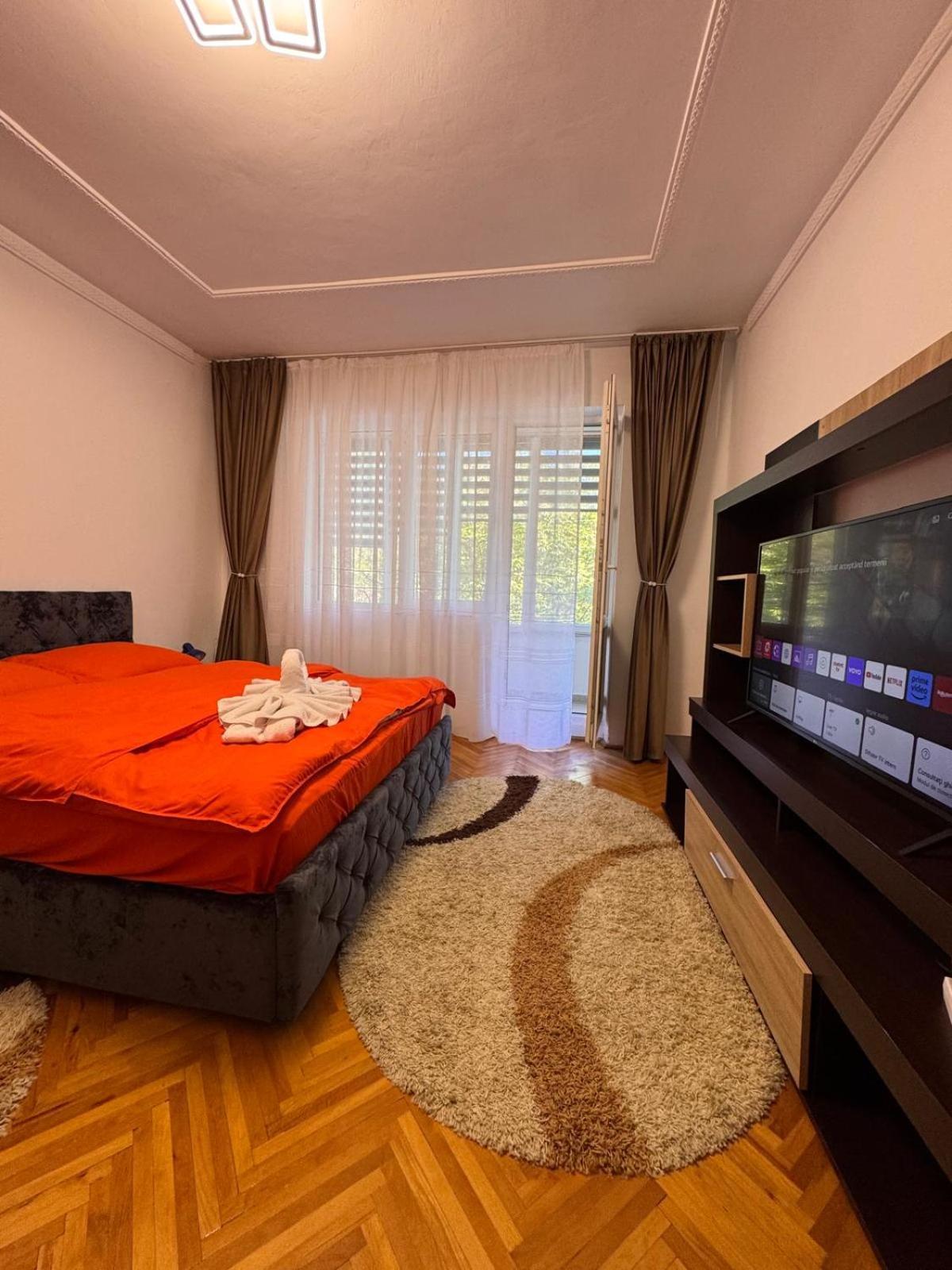 Linen Tree Apartment Băile Herculane Eksteriør bilde